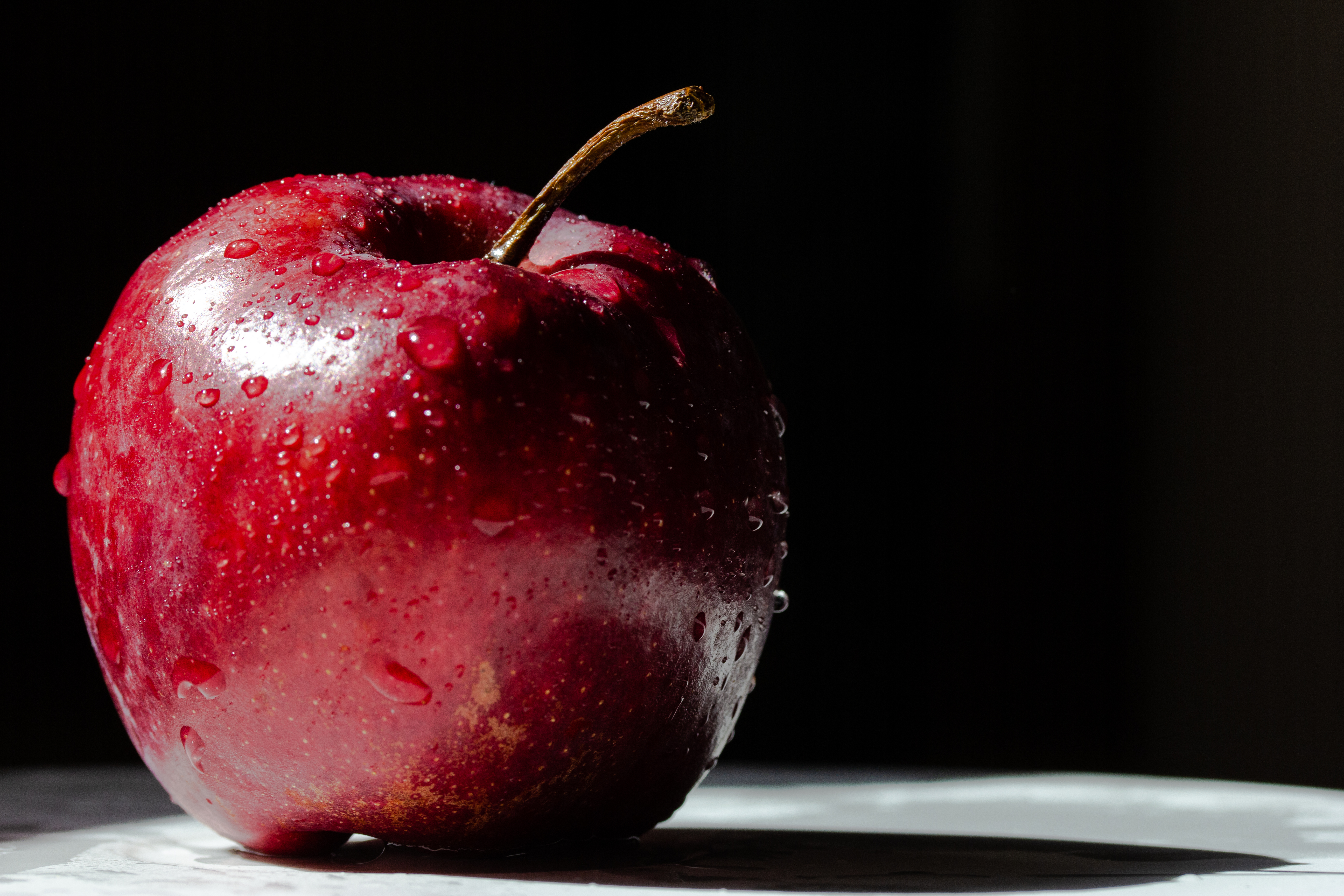 Pomme rouge croquante